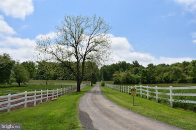 2045 Bethel Rd unit 1, Lansdale, PA 19446 - photo 2