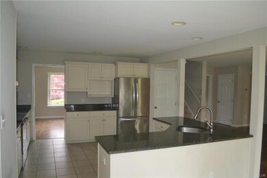 1418 Valley View Cir, Orefield, PA 18069 - photo 4