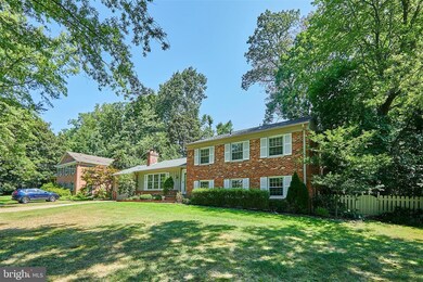 2419 Claremont Dr, Falls Church, VA 22043 - photo 2