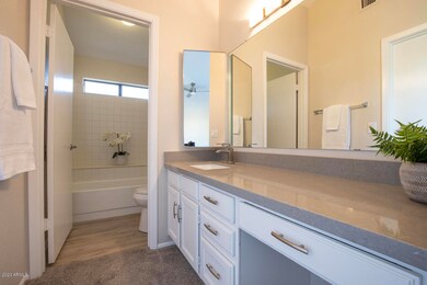 1321 N 86th Way-13