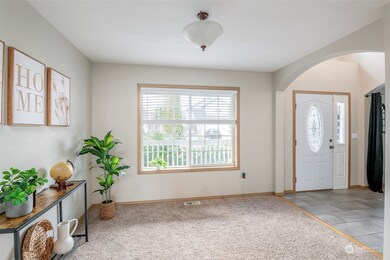 8408 201st St E, Spanaway, WA 98387 - photo 7