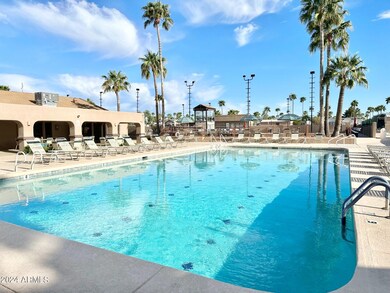 Golden Vista Pool 1