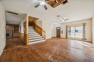 2001 Tipperary Dr, Deer Park, TX 77536 - photo 2