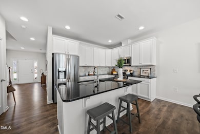 115 Bowerbank Ln, Apex, NC 27539 - photo 6