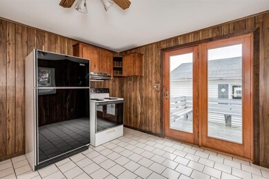 3 Shawnee Ln, Dover, NH 03820 - photo 2