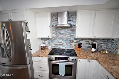 Kitchen (2)