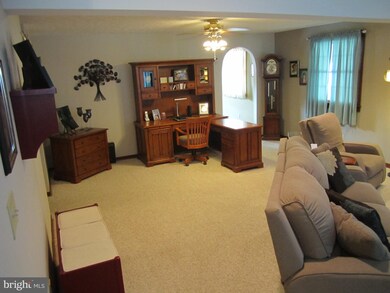 714 Hamlen Rd, Glen Burnie, MD 21061 - photo 6