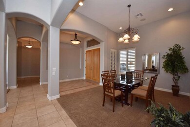 Formal Dining