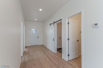 7369 29th St S, Fargo, ND-5.jpg