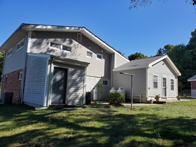 5 Deer Dr, Westport, MA 02790 - photo 4