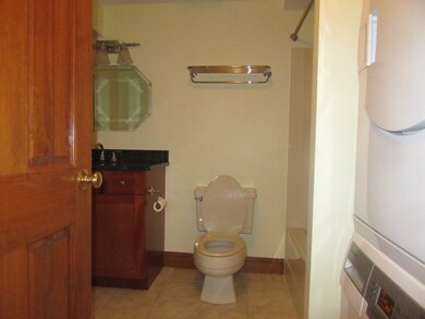 Captain Cove's Condominiums unit 809, Quincy, MA 02169 - photo 5