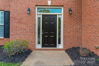 10337 Montrose Dr NW, Charlotte, NC 28269 - photo 5