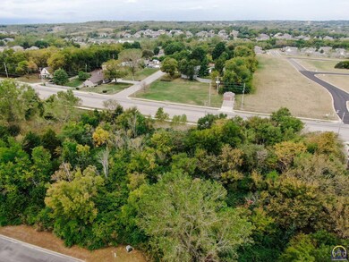 Lot 11 SW 43rd Ct, Topeka, KS 66610 - photo 6