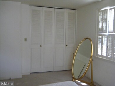 949 E Maple St, Palmyra, PA 17078 - photo 7