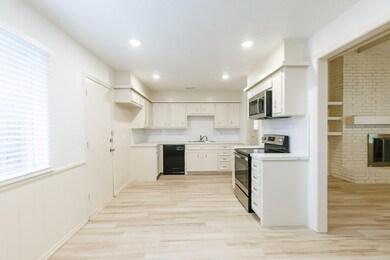 4407 75th Dr Unit B-29