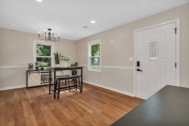 1901 Wilcox St, Crest Hill, IL 60403 - photo 5