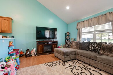 140 Deer Park Way, Mount Washington, KY 40047 - photo 6
