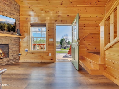 218 Caton Rd, Sevierville, TN 37862 - photo 2