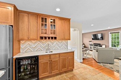 102 Saddleworth Way, Middleboro, MA 02346 - photo 5