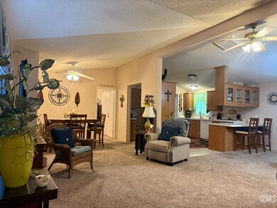 107 Serve Ln, Bakersfield, CA 93308 - photo 7