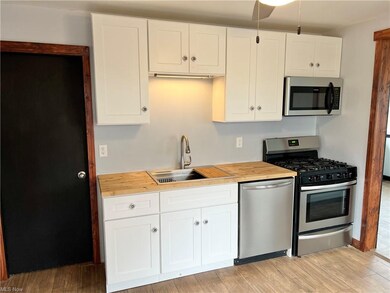 2417 E 42nd St, Lorain, OH 44055 - photo 7