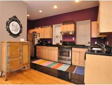 528 E 8th St unit 528, Boston, MA 02127 - photo 3