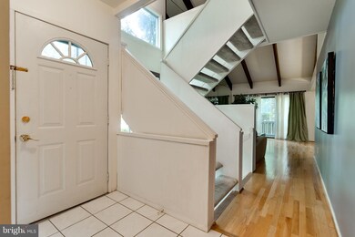 5505 Burley Ct, Burke, VA 22015 - photo 2