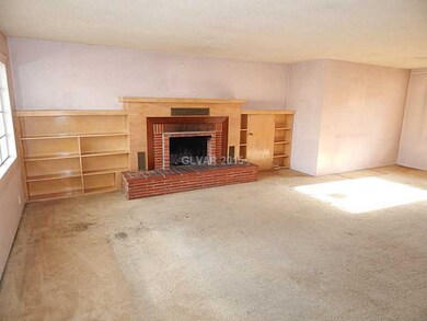 Living Room. Fireplace