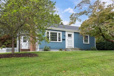 28 Hall St, Plymouth, MA 02360 - photo 3