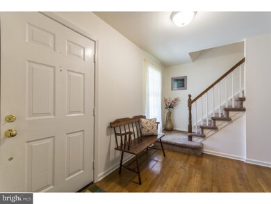 767 Hazelwood Dr, North Wales, PA 19454 - photo 2