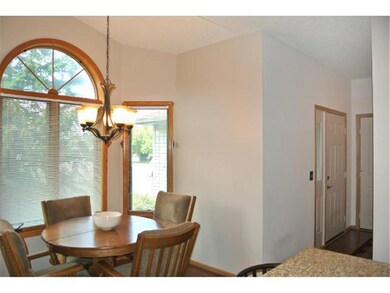 Beautiful bayed dinette in the â??eat in kitchenâ?