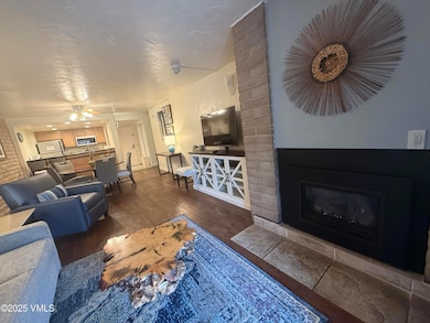 3204 living room from deck