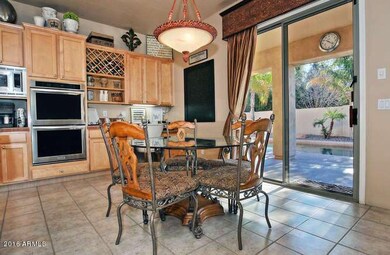 1126 E Eli Ct Gilbert AZ 85295-small-010