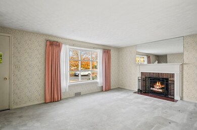 5 Spring Cir, Shrewsbury, MA 01545 - photo 3