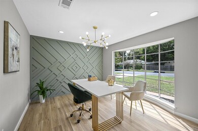 520 Holder Dr, Hurst, TX 76053 - photo 5