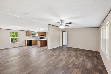 212 SE Cr-3048a, Corsicana, TX 75109 - photo 2