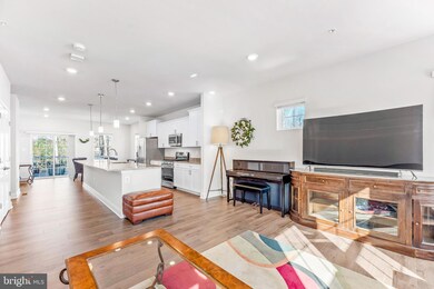 23815 Myrtle Glen Way, California, MD 20619 - photo 4