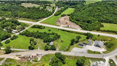 307 Old Kentucky Rd, Tazewell, TN 37879 - photo 6