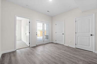 229 E Johnson Cir unit C-105, Clarksville, TN 37040 - photo 7