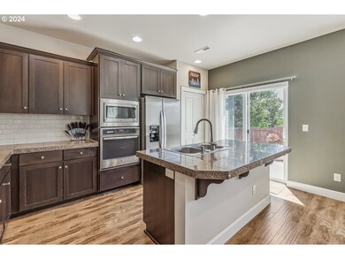 15539 SE Dove Ln, Happy Valley, OR 97015 - photo 6