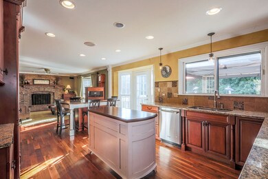 770 Alexandria Dr, Naperville, IL 60565 - photo 6