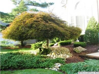 11 Lindner Ln, Howell, NJ 07731 - photo 2