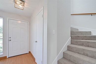 2216 Par Ln, Richmond, TX 77469 - photo 2