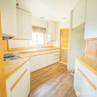 1091 Peace Portal Dr unit 6, Blaine, WA 98230 - photo 7