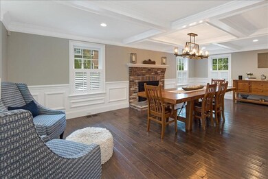 21 Cabot St, Milton, MA 02186 - photo 4