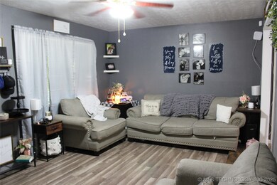 2701 E 2017 Rd, Hugo, OK 74743 - photo 6