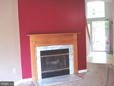 20016 Gateshead Cir, Germantown, MD 20876 - photo 5