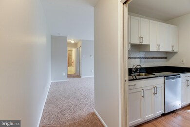 7593 Gales Ct, Manassas, VA 20109 - photo 4