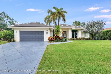 3317 Embassy Dr, West Palm Beach, FL 33401 - photo 6
