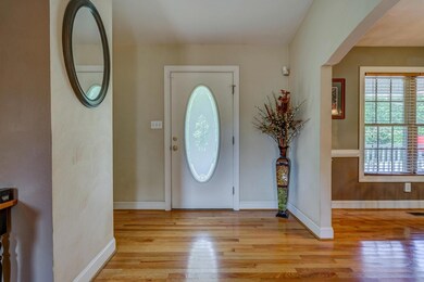 004-321999-8454 Goodview Road 05_8042646